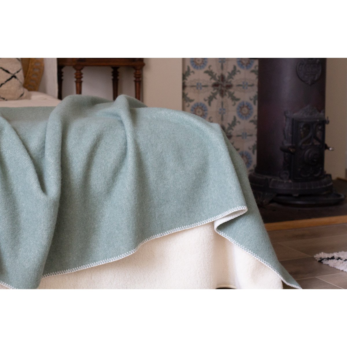 Wool Blanket, Cool Green - Natural Warmth for Slow Living