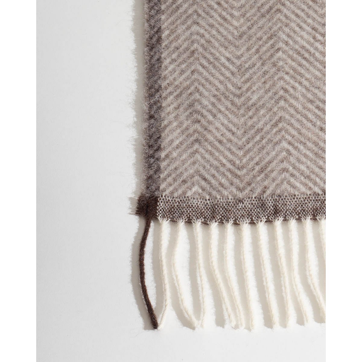 Wool Throw Blanket, Beige – Soft Comfort for Everyday Living
