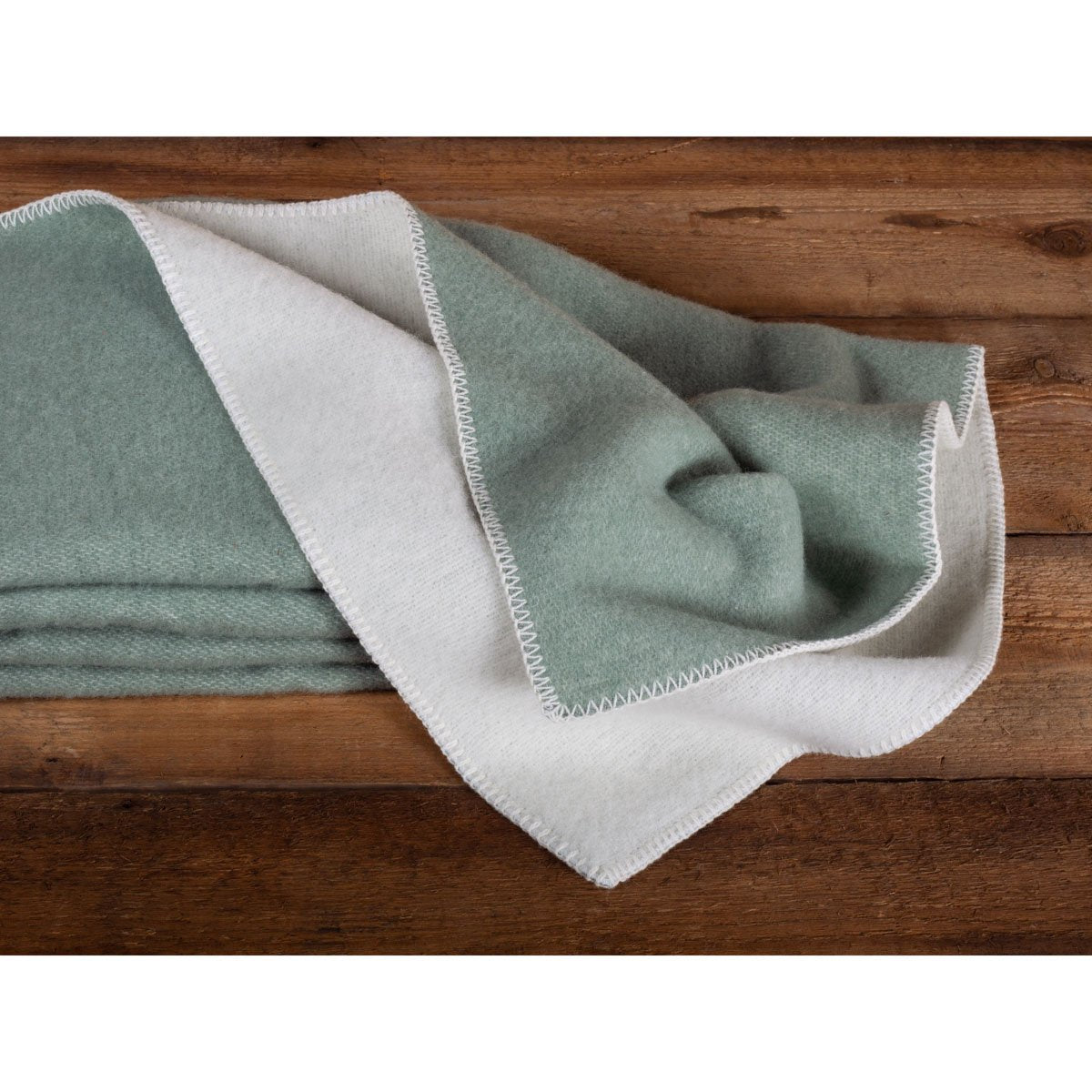 Wool Blanket, Cool Green - Natural Warmth for Slow Living